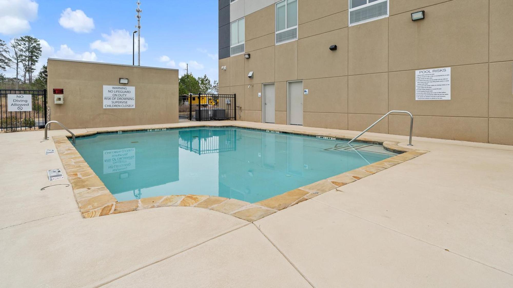 Holiday Inn Express & Suites Macon North By Ihg Εξωτερικό φωτογραφία