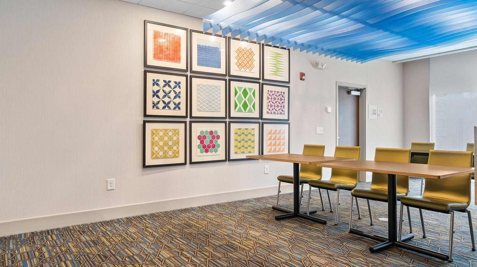 Holiday Inn Express & Suites Macon North By Ihg Εξωτερικό φωτογραφία