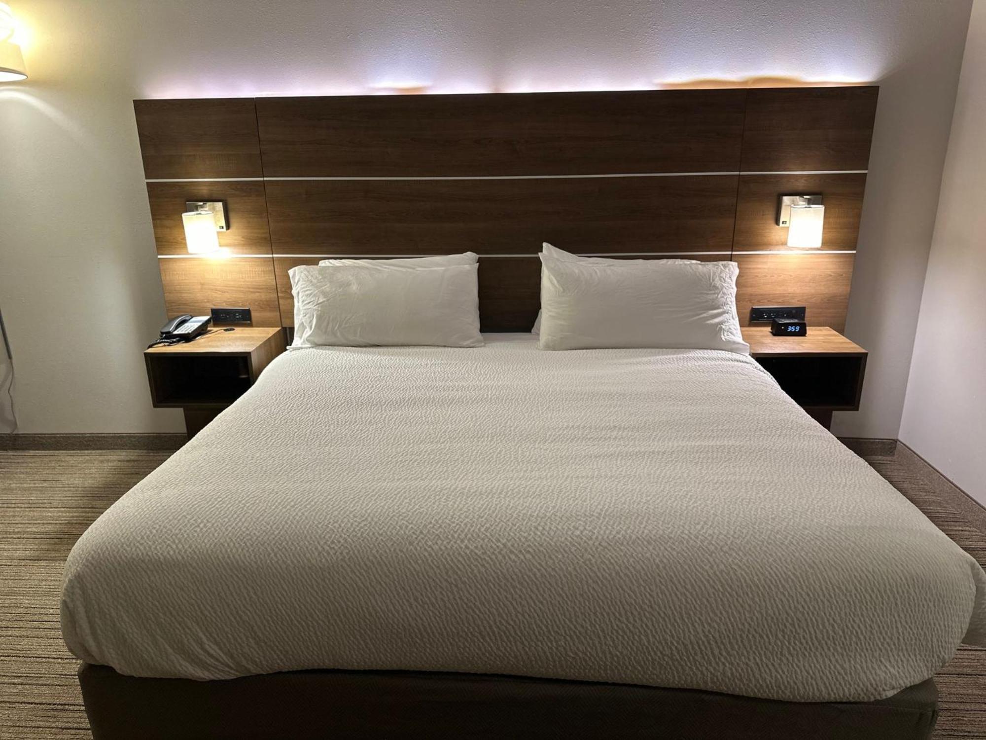 Holiday Inn Express & Suites Macon North By Ihg Εξωτερικό φωτογραφία