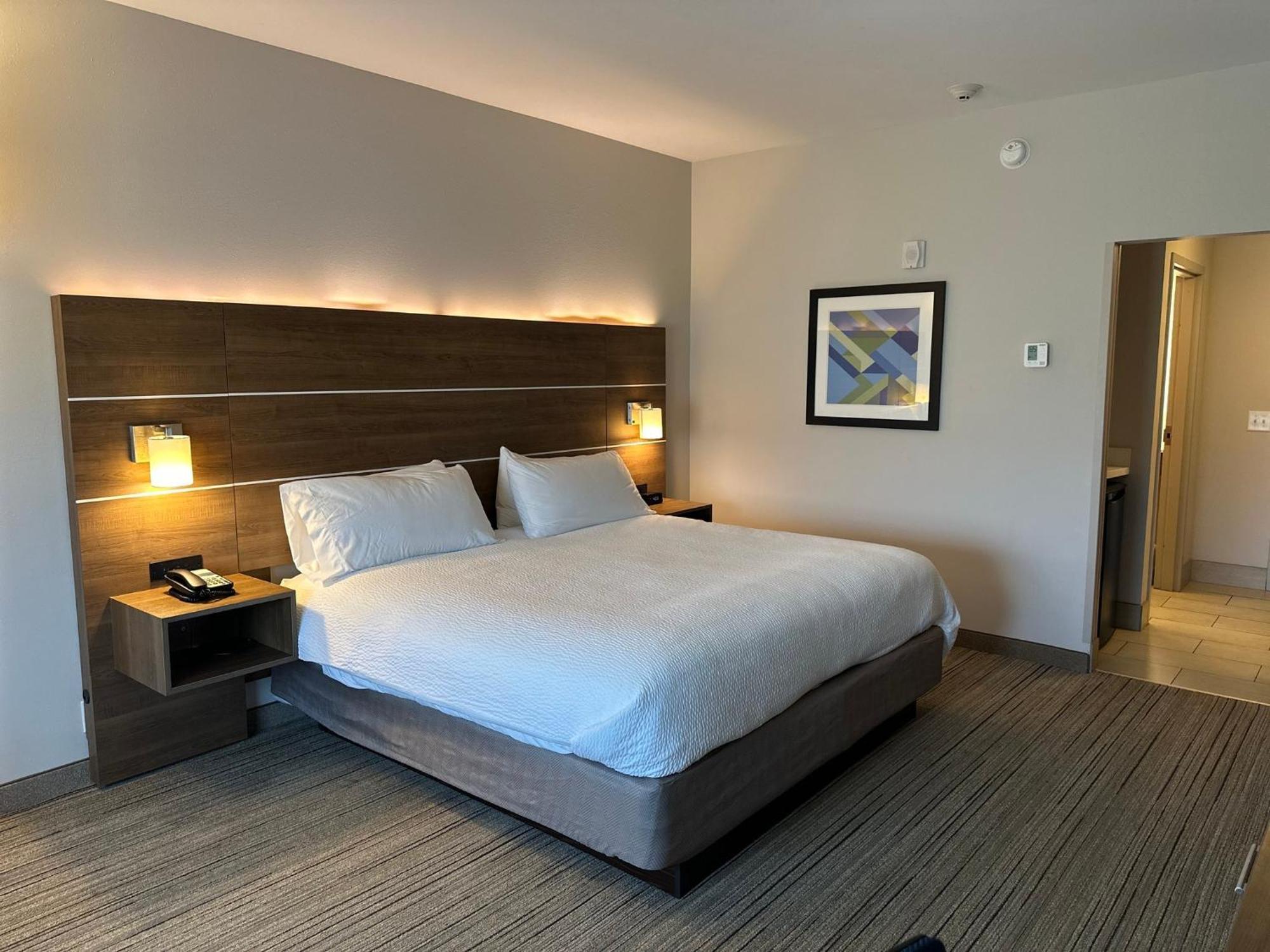 Holiday Inn Express & Suites Macon North By Ihg Εξωτερικό φωτογραφία